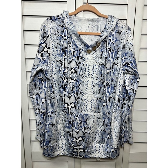 None Tops - Animal Print Snakeskin V-Neck Button Detail Pullover Hoodie Women's Size Large